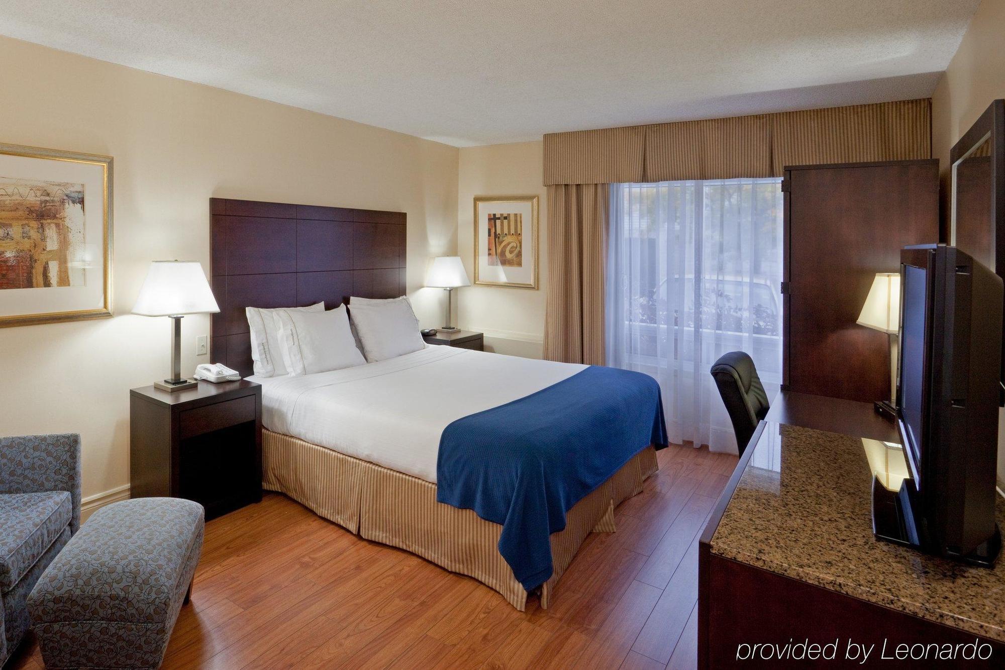 Quality Inn Saint-Jean-Sur-Richelieu Ruang foto